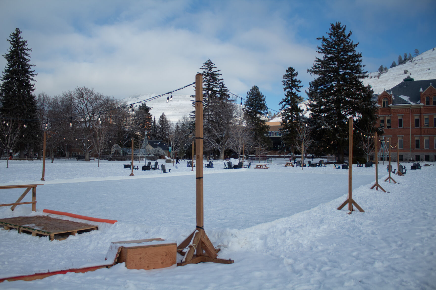 Kinsella_SnowGamesOntheOval-11.jpg